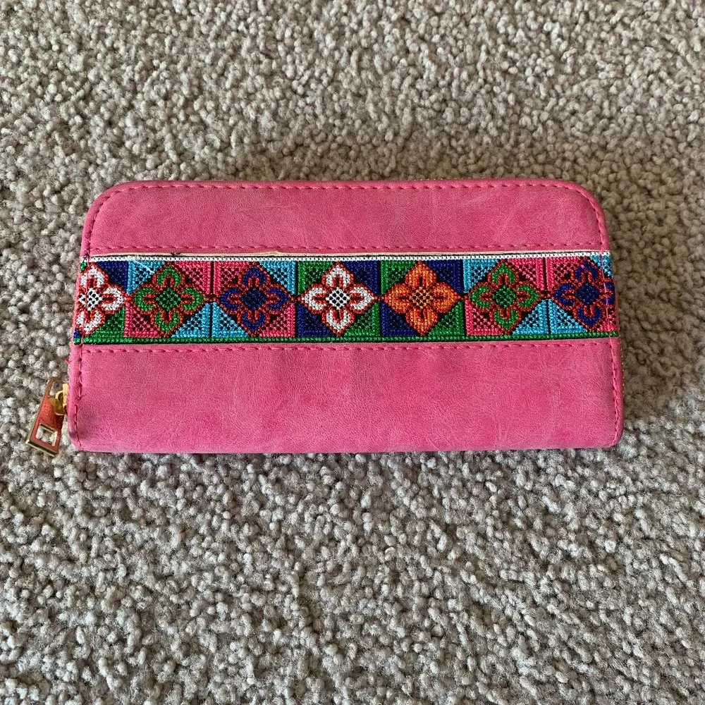 Gorgeous Wallet from‎ Guatemala